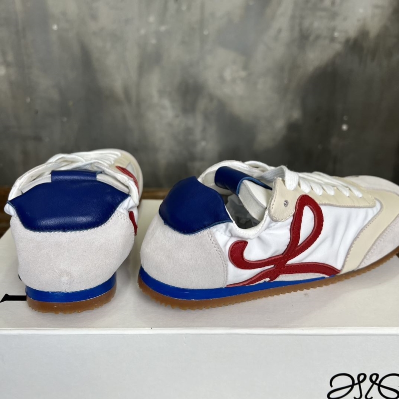 Loewe Sneakers